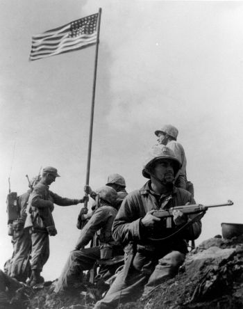 800px-First_Iwo_Jima_Flag_Raising